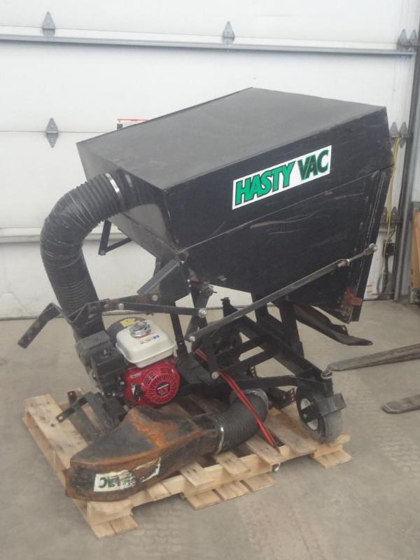 lot 26 image: Hasty-Vac Towable Collection System...