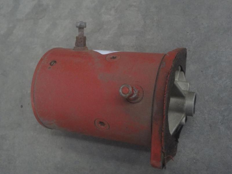 lot 98 image: Western Electric Hydraulic Snow Plo...