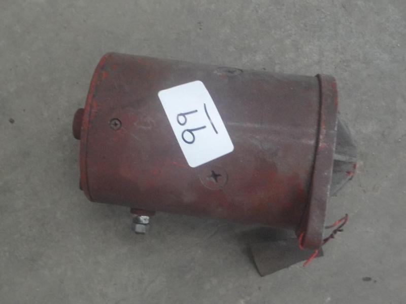 lot 99 image: Western Electric Hydraulic Snow Plo...