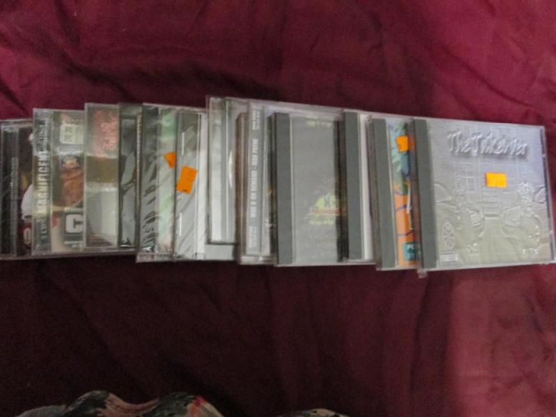Lot of 14 music CDs. Various artis...