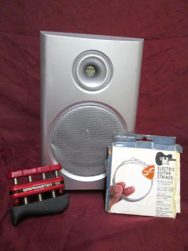 Miscellaneous music items. Speaker,...