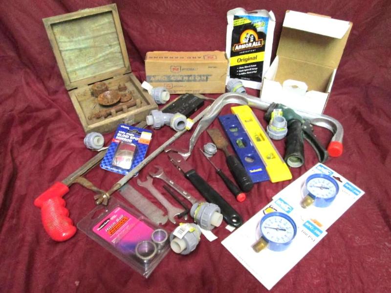 Lot of miscellaneous hand tools, ar...
