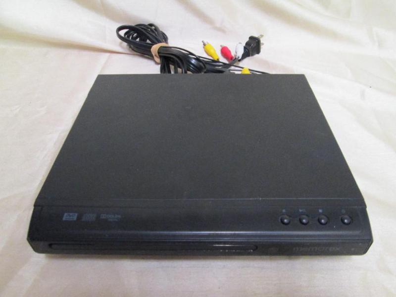 Memorex single DVD player. Inputou...