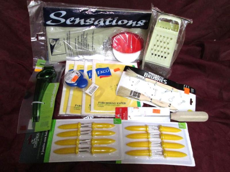Lot of miscellaneous kitchen tools ...