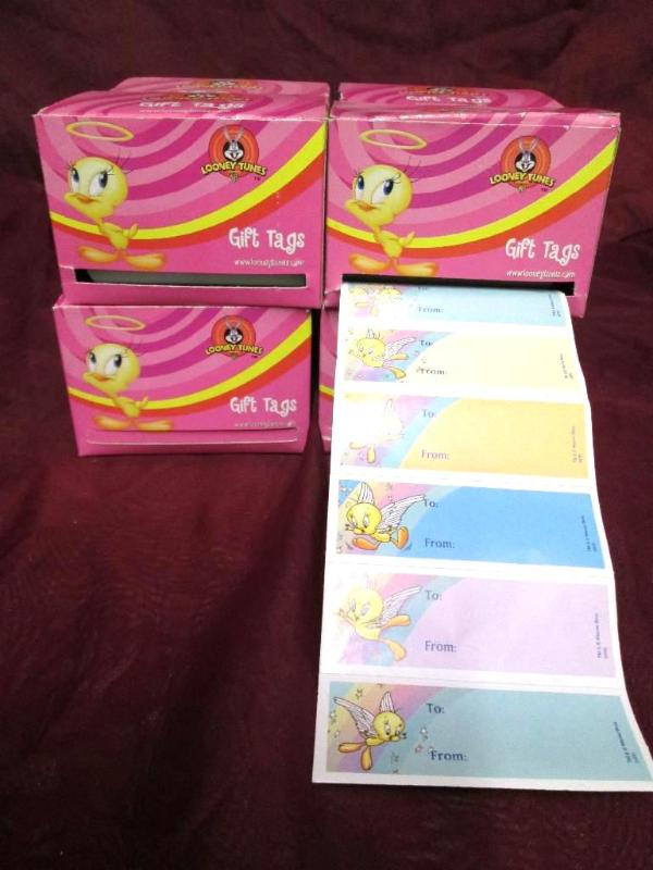 Lot of 8 packages of Looney Tunes ...