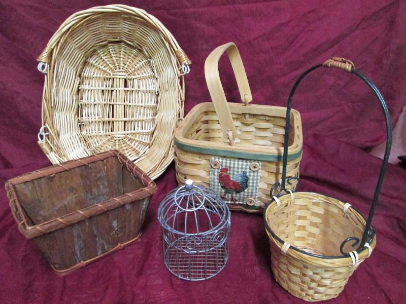 Lot of miscellaneous baskets of var...