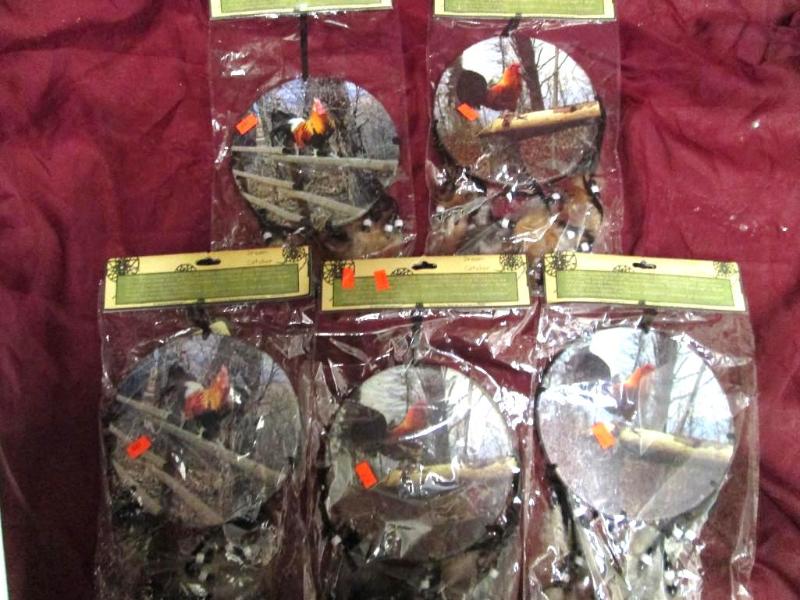 Lot of 5 dream catchers featuring r...