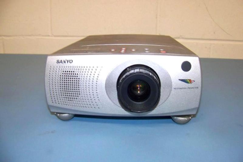 Sanyo ProX, 3LCD, Digital Multimedi...
