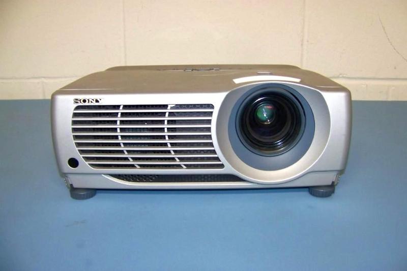 Sony, 3 LCD, Digital Multimedia  D...