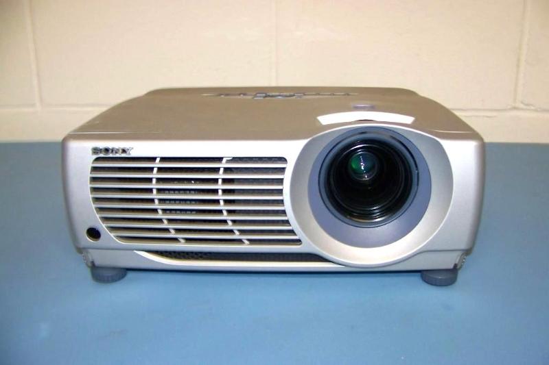 Sony, 3 LCD, Digital Multimedia  D...