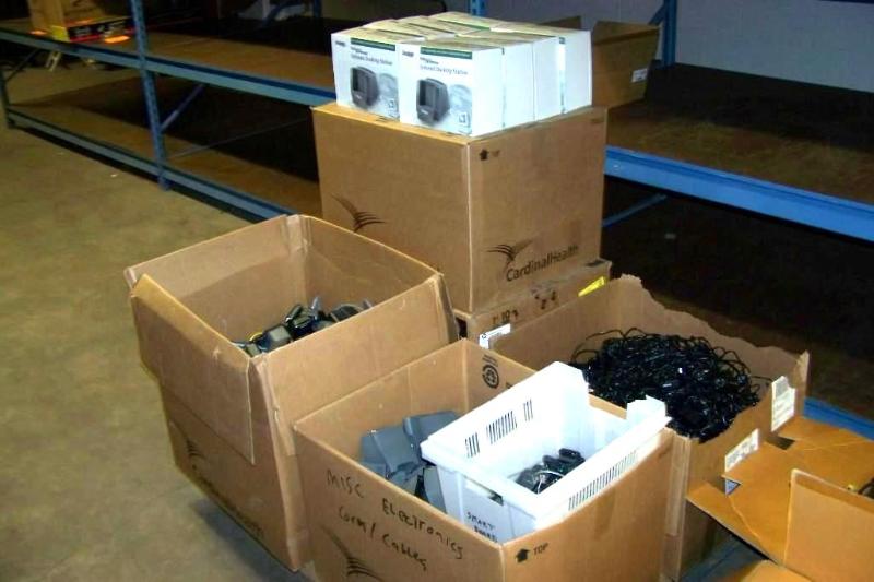 HUGE lot of DictaPhone, WalkAbout E...
