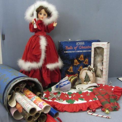Animated 1952 Christmas doll