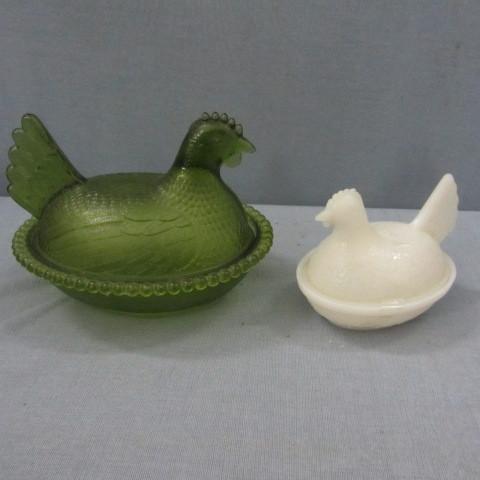Vintage green glass 7&quot nesting...