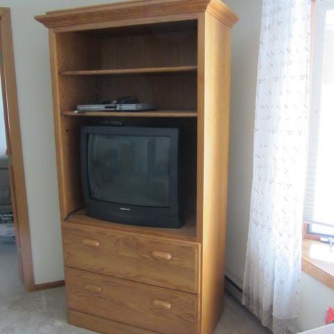 Media center cabinet, 37.5&quotWx2...