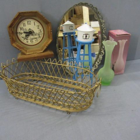 Heavy footed metal basket, vanity m...