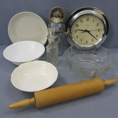 Glass, Corelle &amp ceramic bowls,...