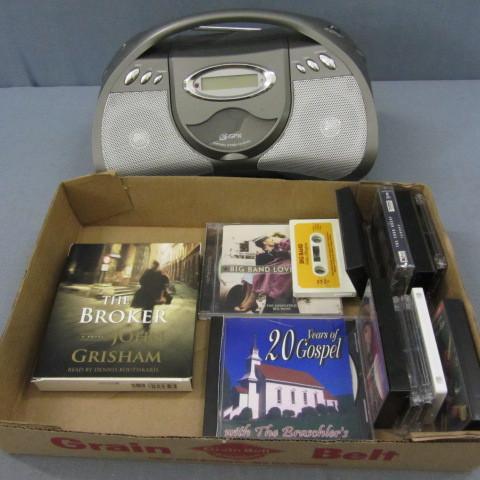 GPX CD boom box with AMFM Stereo, ...