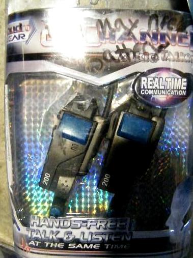 lot 121 image: Loud and Clear 2 Channel Walkie Tal...