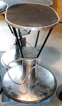 lot 189 image: Dog Grooming Table Hydraulic Swivel...