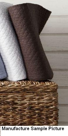lot 41 image: Brown Quilted Bedskirt Diamond-quil...