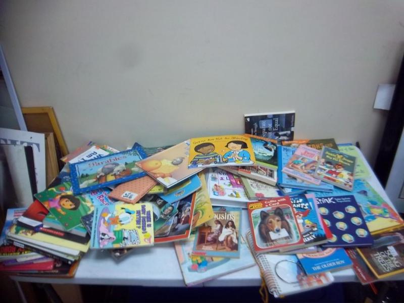 lot 139 image: Lot Of Kids Books - Around 75 Books...