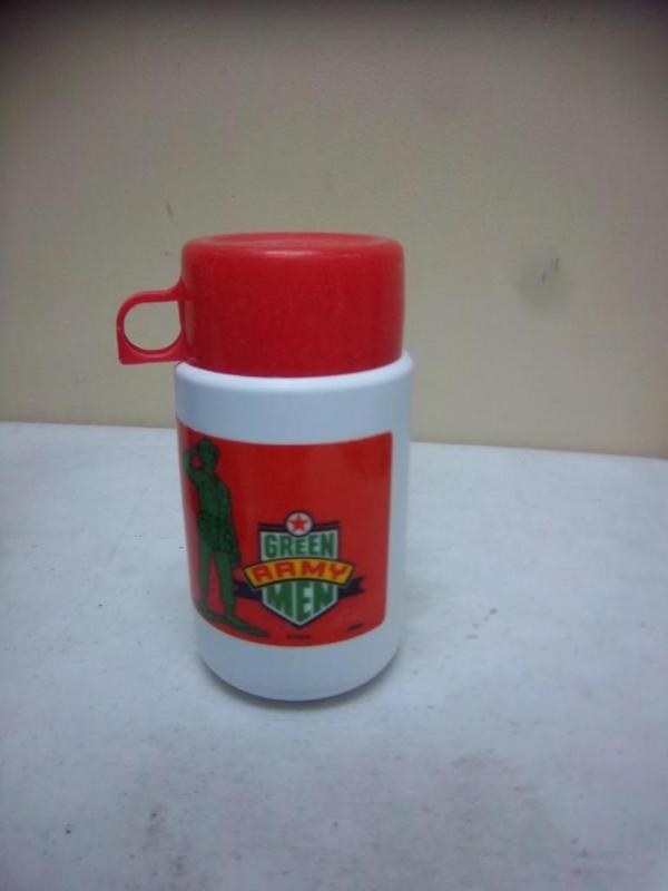 lot 142 image: Green Army Men Thermos...