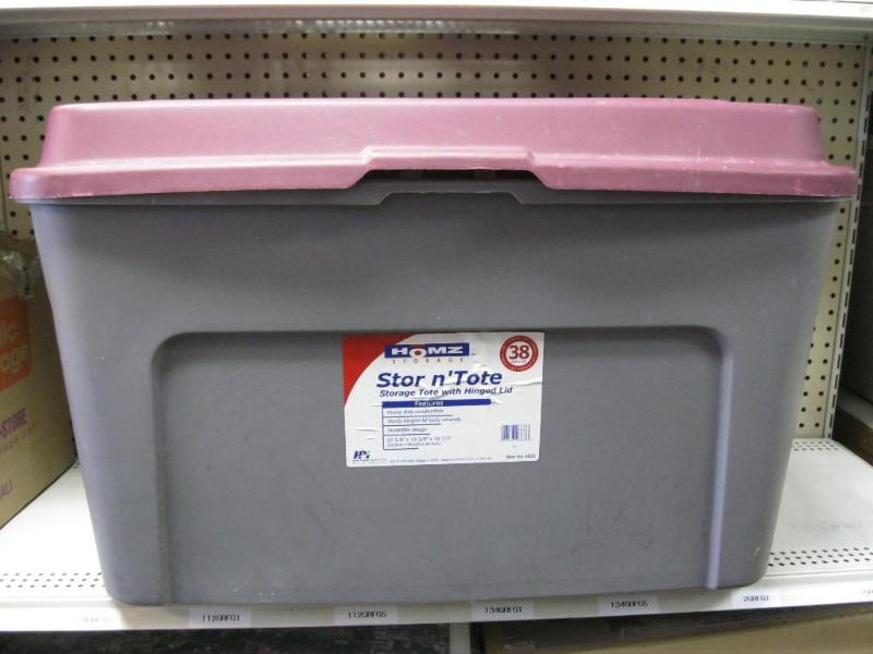 lot 161 image: 38 Gallon Storage Bin With Hinged L...