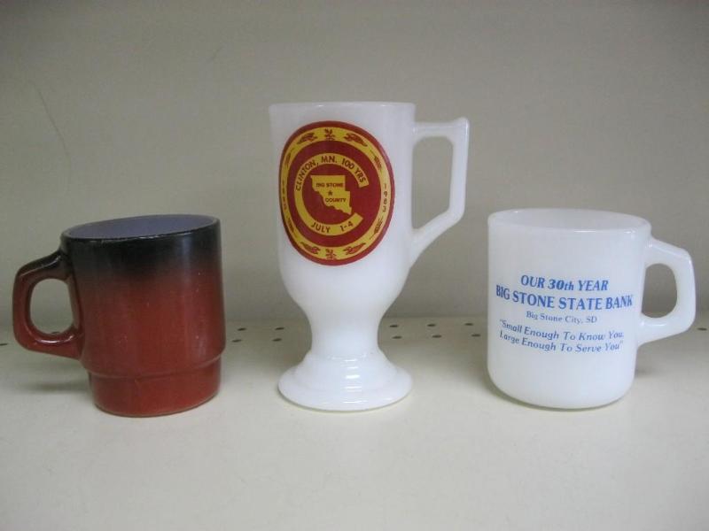lot 195 image: Lot Of Vintage Mugs...
