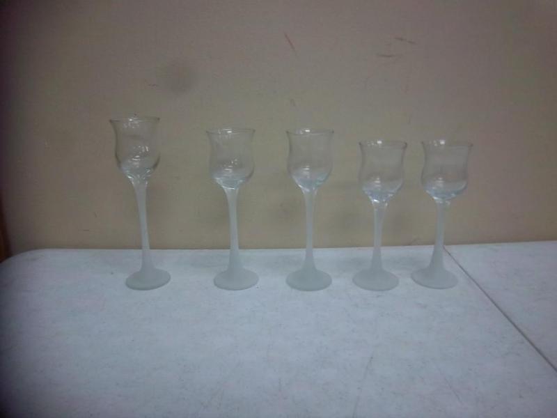lot 200 image: Glass Candle Holders...