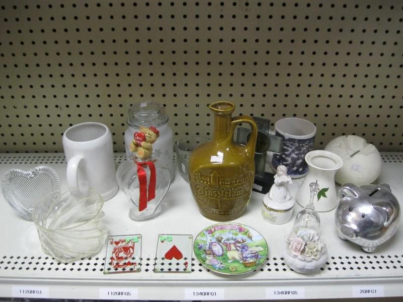 lot 232 image: Lot Of Misc&nbspItems...