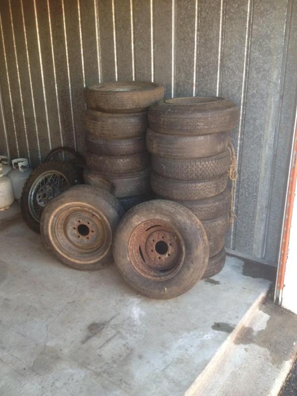 lot 246 image: Lot Of Tires -Most Have Rims On The...