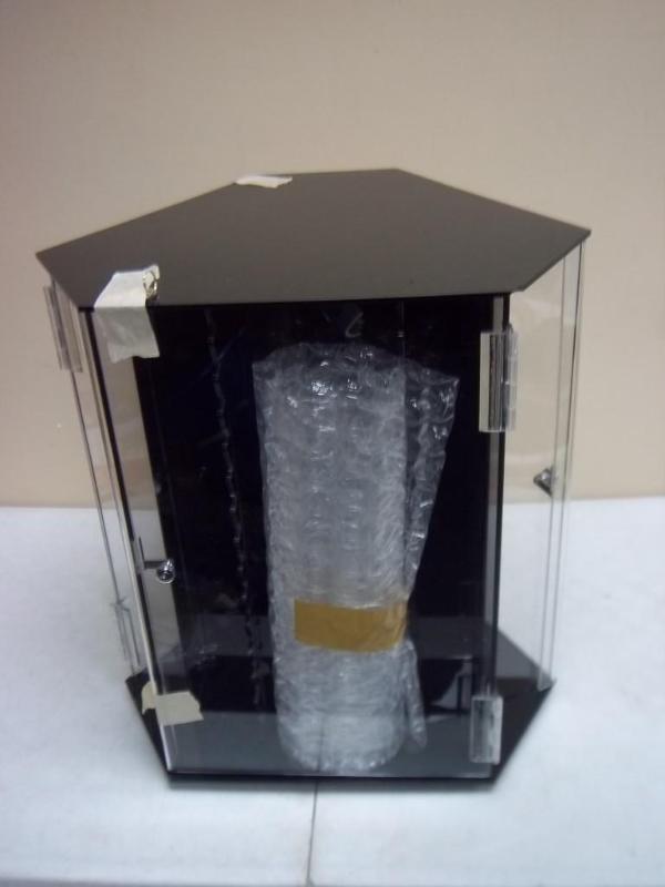 lot 29 image: New Medium Sized Rotating Jewelry C...