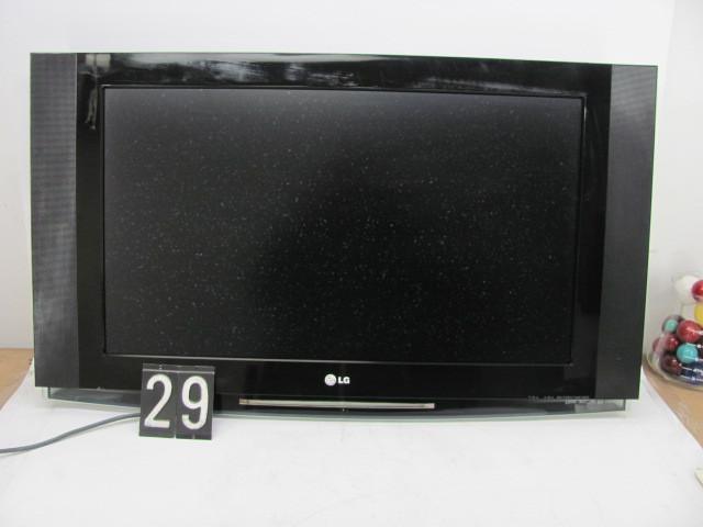 LG 31.5&quot HDTV with HDMI. This ...