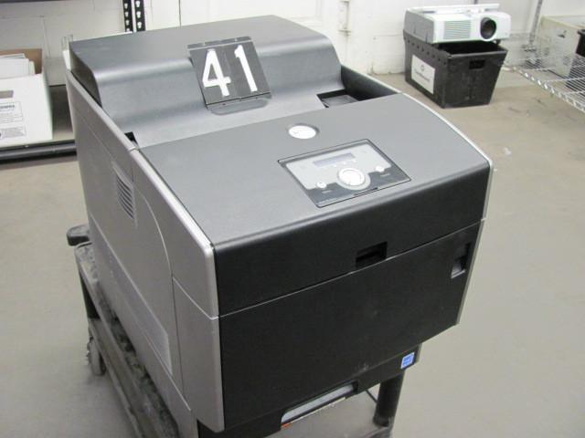 Dell 5110cn color printer. This uni...