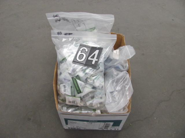 Box of electrical connectors. Ortro...