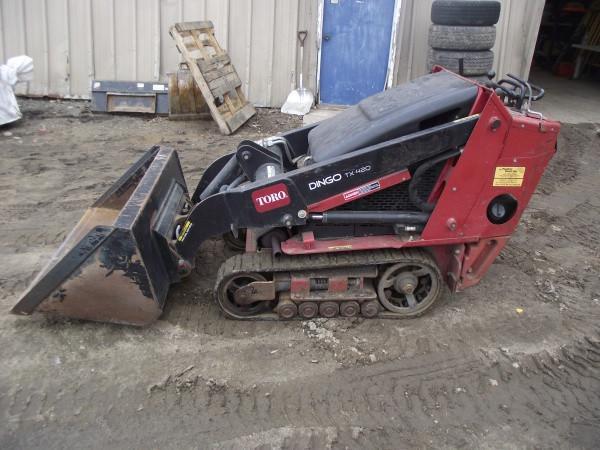 lot 1 image: Toro Dingo 420TX With Bucket   ...