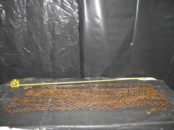 lot 107 image: Chain   About 45-50  ...