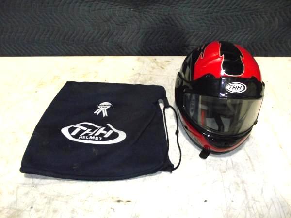 lot 51 image: THH Snowmobile Helmet   Siz...