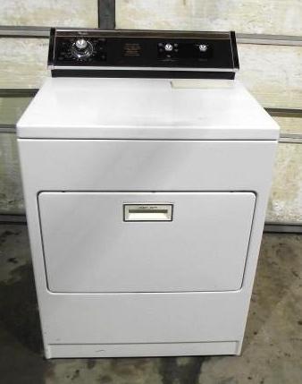 lot 70 image: Whirlpool Electric Dryer   ...
