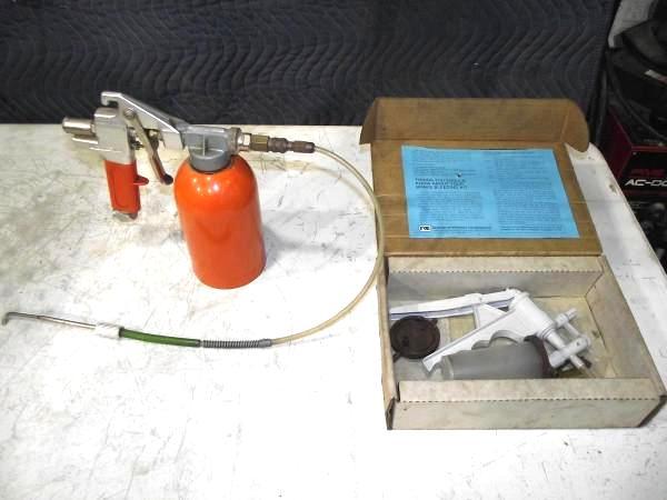 lot 93 image: Miscellaneous Tools   (1) B...
