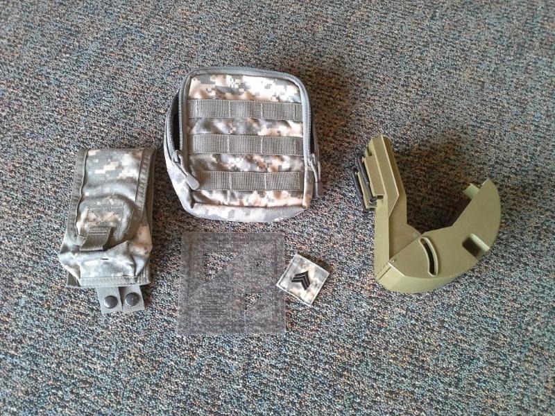 Molle Gear, Pouches