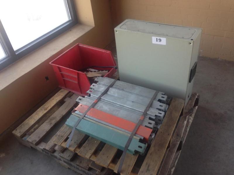Pallet lot of misc. including elect...