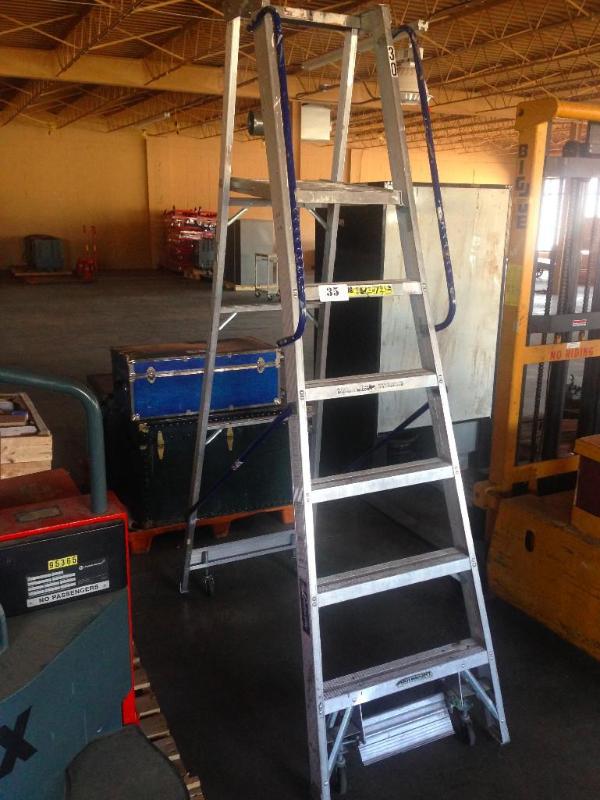 Louisville 6 aluminum safety step ...