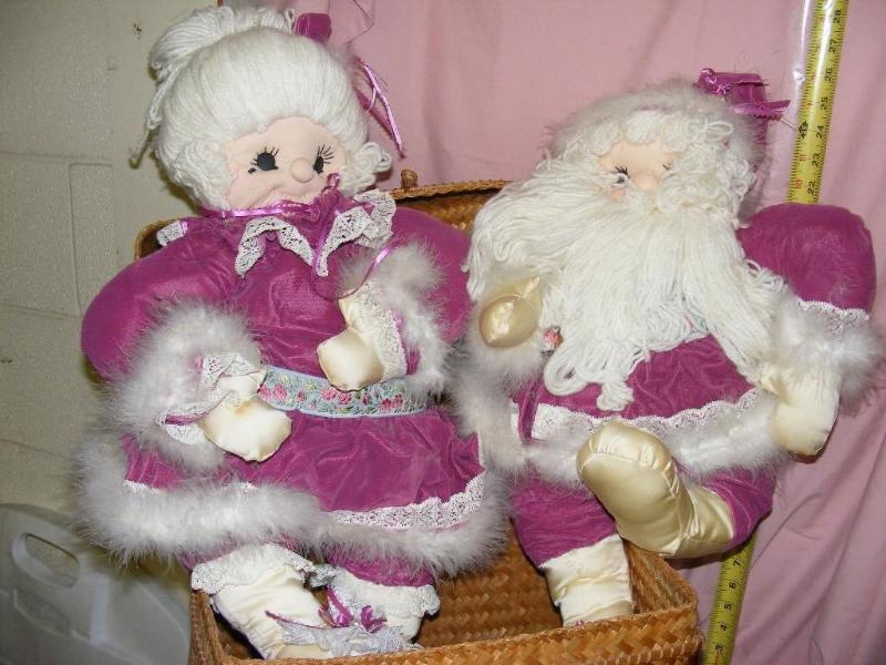 lot 105 image: Wicker Basket with Santa and Mrs Cl...