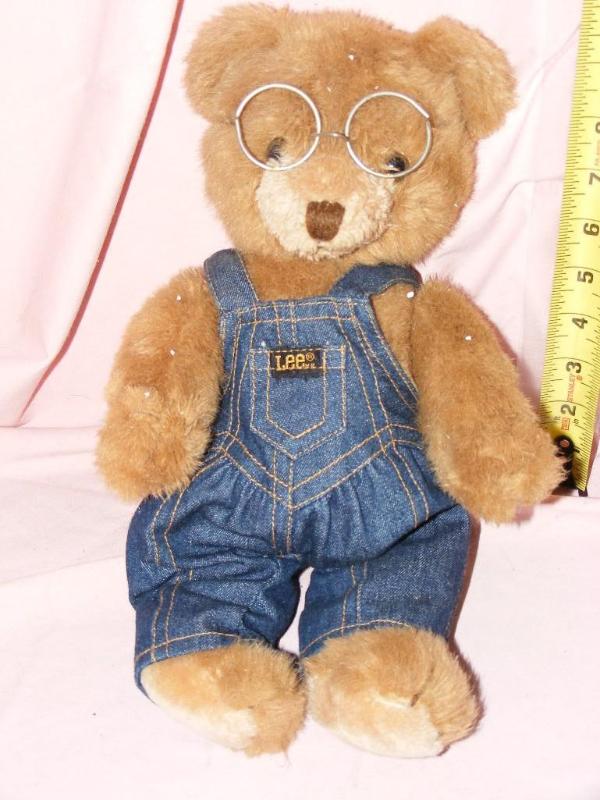 lot 146 image: Stuffed Teddy Bear wearing Lee Jean...