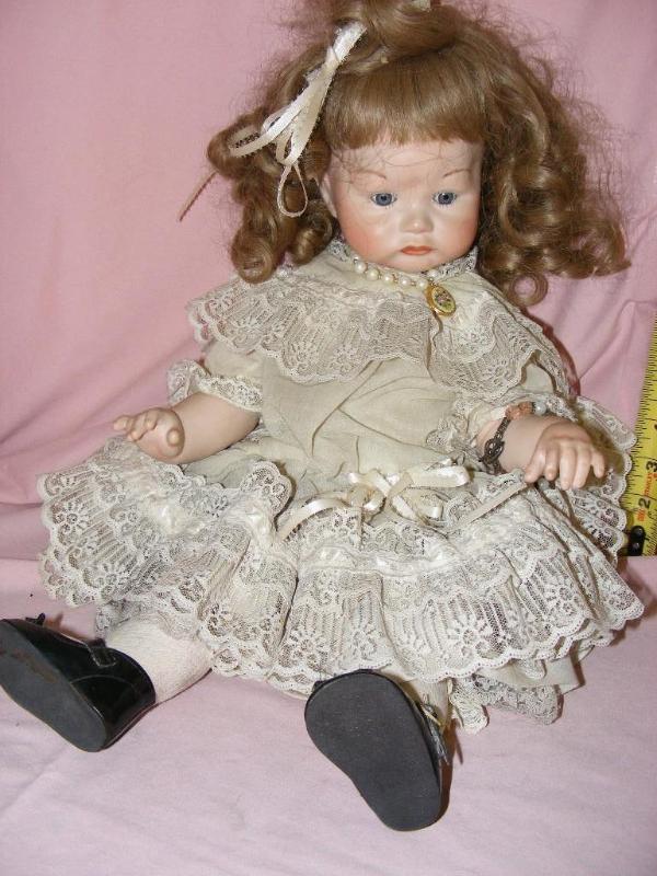 lot 188 image: Toddler Doll, unable to make out ma...