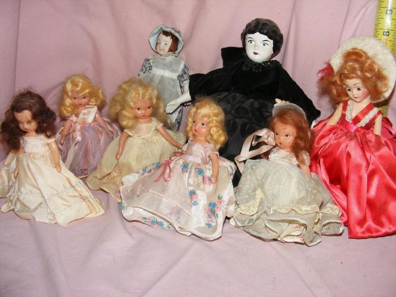lot 230 image: Lot of Misc Dolls...