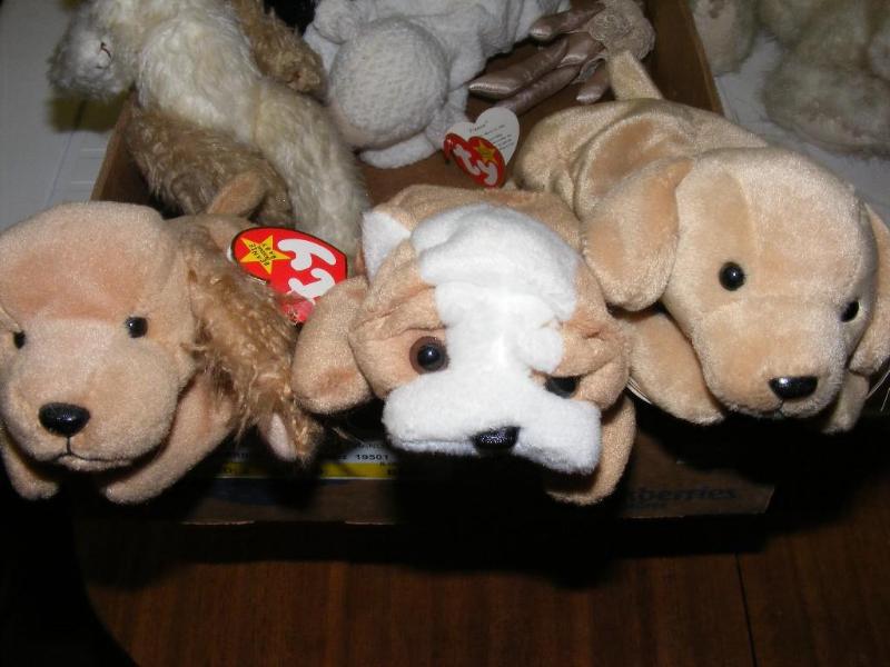 lot 236 image: Lot of Beanie Baby Puppies...