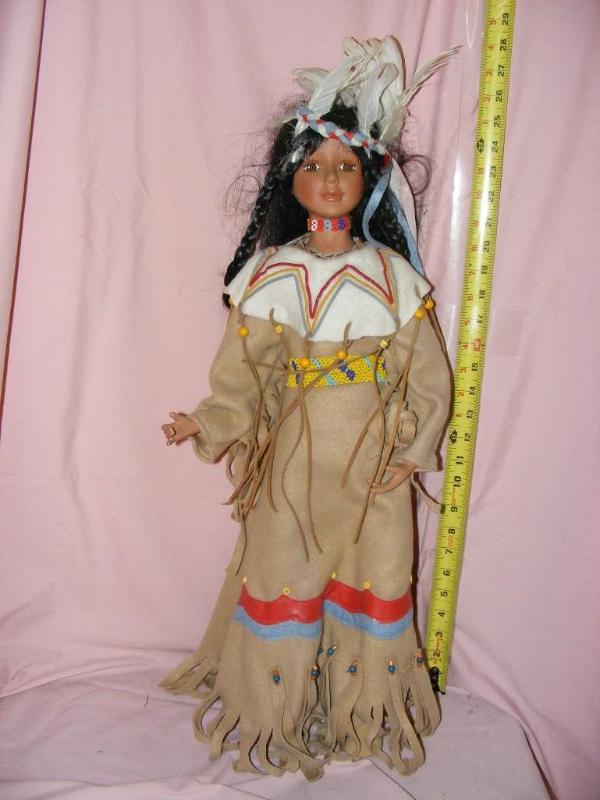 lot 249 image: Duek House 23445000 Native A...