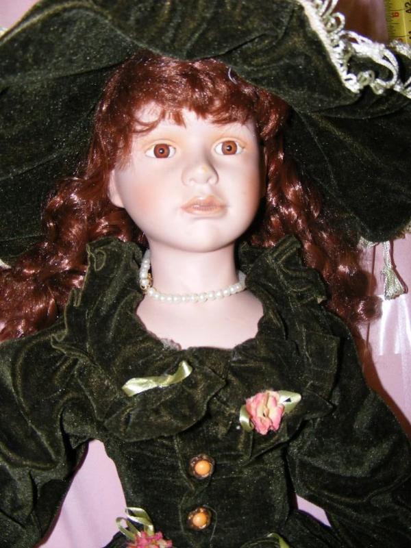 lot 253 image: Porcelain Doll, approx&nbsp42 ta...